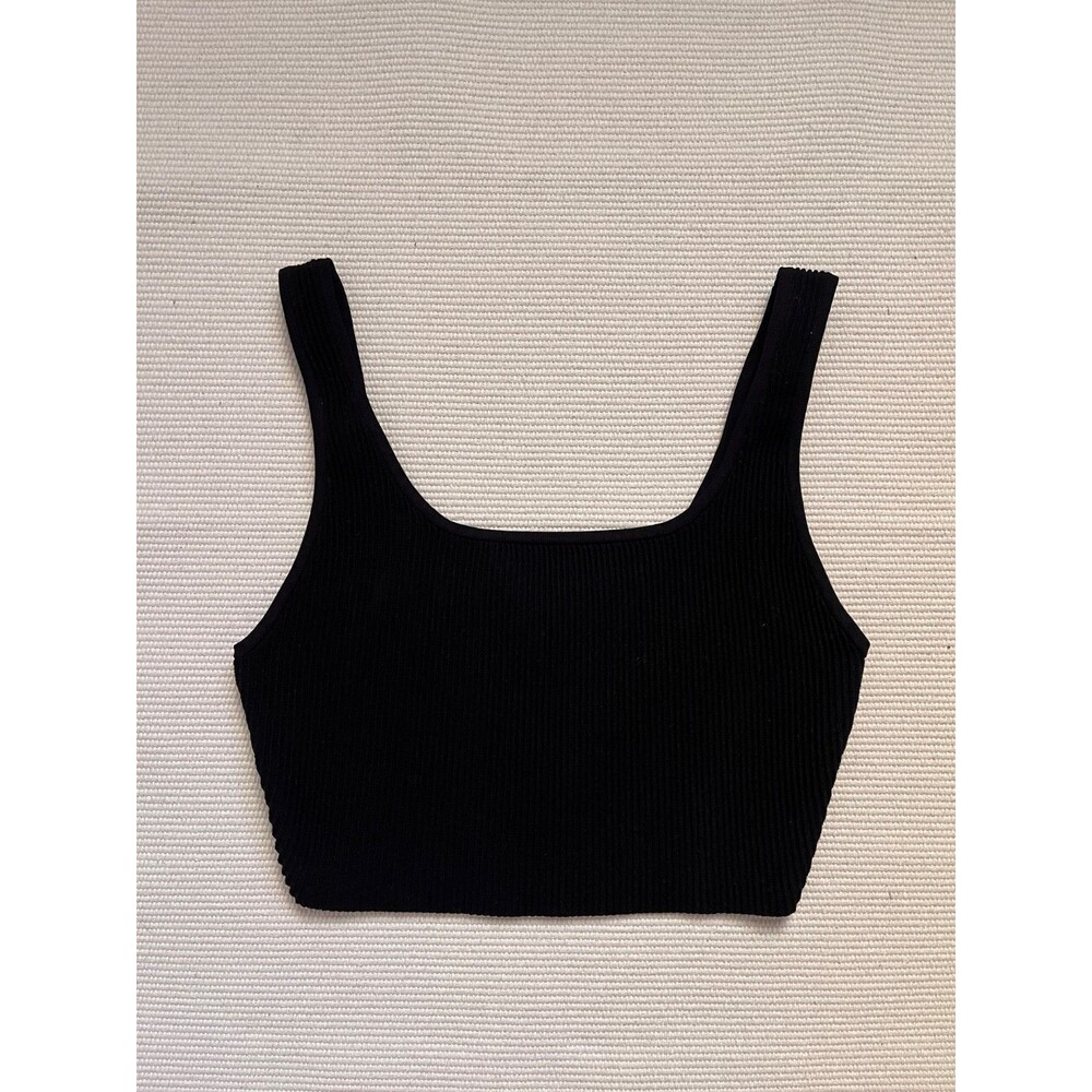 Babaton Aritzia Sculpt Knit Square Neck Cropped Tank in Black Size MEDIUM